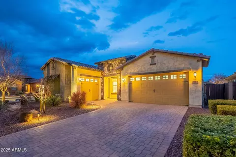 10254 W Bent Tree Dr, Peoria, AZ 85383