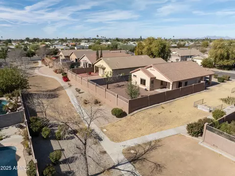 View/Area - 8431 Edgewood Ave, Mesa, AZ 85208 photo 2 of 3