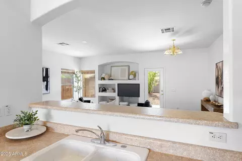 Kitchen - 8431 Edgewood Ave, Mesa, AZ 85208 photo 4 of 4
