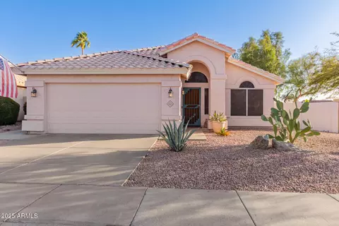3403 E Kristal Way, Phoenix, AZ 85050