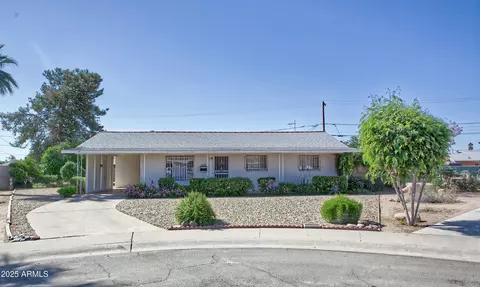 5515 W Minnezona Ave, Phoenix, AZ 85031