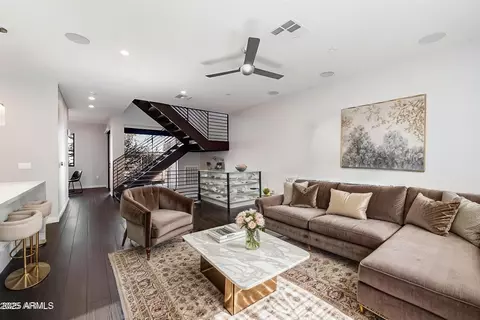6990 E 6th St #1016, Scottsdale, AZ 85251