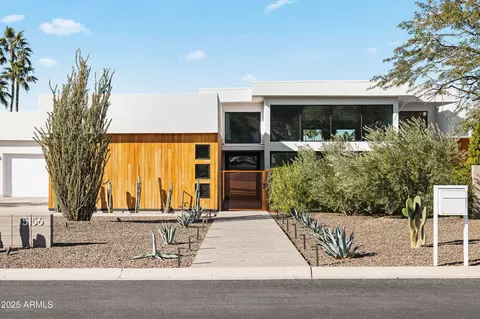 Exterior - 5156 N 45th Pl, Phoenix, AZ 85018 photo 6 of 10