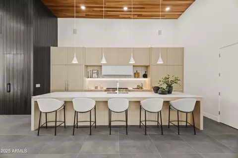 Kitchen - 5156 N 45th Pl, Phoenix, AZ 85018 photo 2 of 2