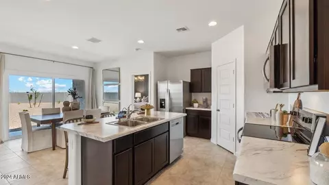 Kitchen - 11925 E Aster Ln, Florence, AZ 85132 photo 2 of 4