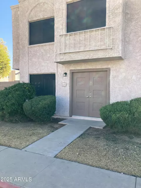 600 S Dobson Rd #197, Mesa, AZ 85202
