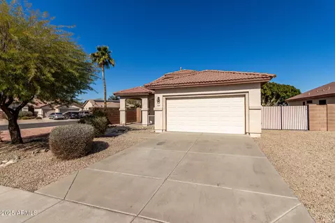 16848 W Bradford Way, Surprise, AZ 85374