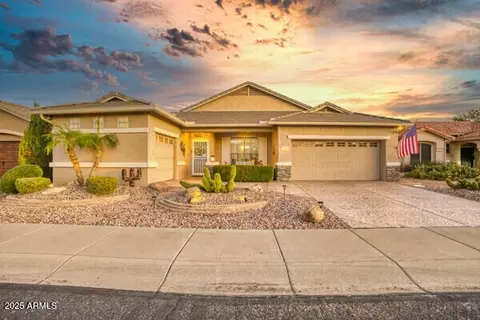 17675 N Coconino Dr, Surprise, AZ 85374