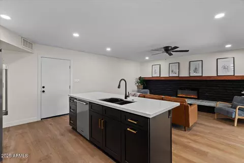 1611 E Palmcroft Dr, Tempe, AZ 85282 photo 22