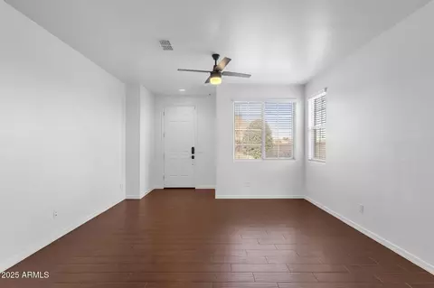 2981 E Glenhaven Dr, Phoenix, AZ 85048 photo 9