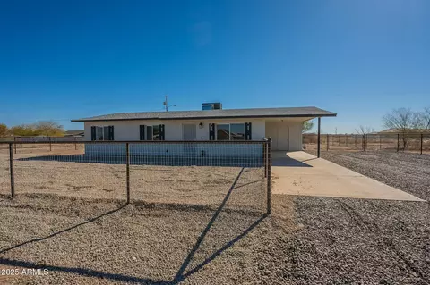 3905 N San Carlos Dr, Eloy, AZ 85131