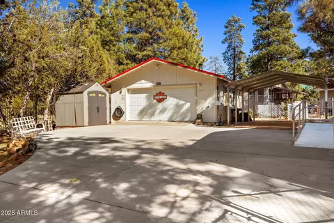 2925 Breezy Pine Dr, Overgaard, AZ 85933 photo 30