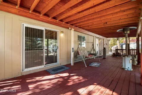 2925 Breezy Pine Dr, Overgaard, AZ 85933 photo 25