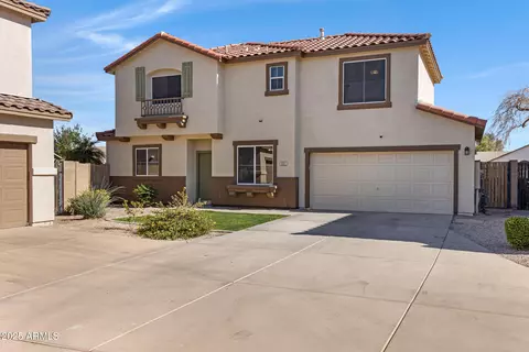 681 E Los Arboles Pl, Chandler, AZ 85225