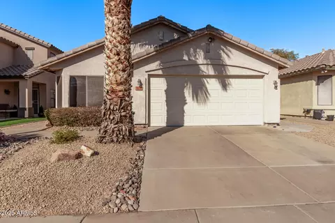 3232 E Hononegh Dr, Phoenix, AZ 85050