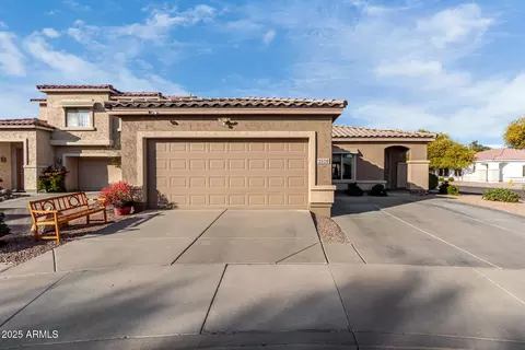2528 E La Costa Dr, Chandler, AZ 85249