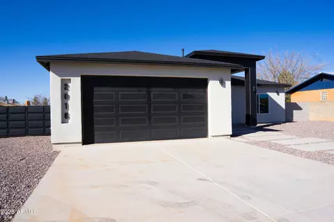 Exterior - 2016 E 13th St, Douglas, AZ 85607 photo 2 of 5
