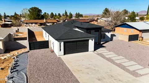 View/Area - 2016 E 13th St, Douglas, AZ 85607 photo 2 of 5