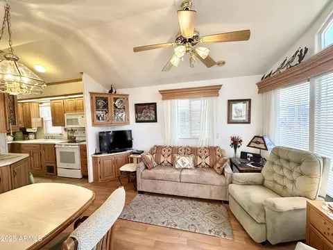 177 S Limestone Dr, Apache Junction, AZ 85119 photo 14