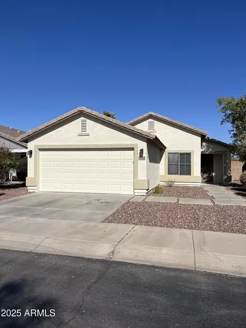30169 N Sunray Dr, San Tan Valley, AZ 85143