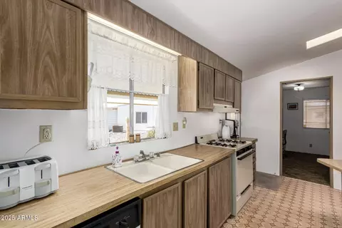 8233 E Calypso Ave, Mesa, AZ 85208 photo 12