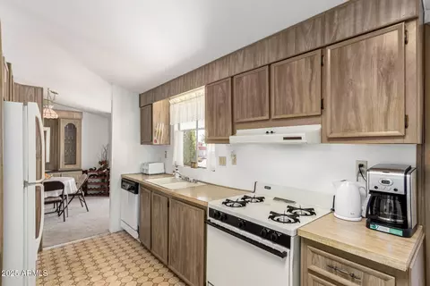 8233 E Calypso Ave, Mesa, AZ 85208 photo 14