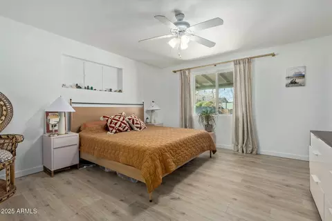 4718 N 35th Way, Phoenix, AZ 85018 photo 12
