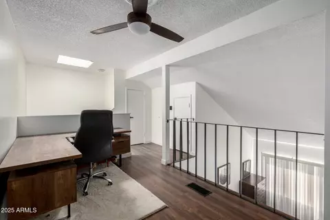 Entry Way - 2040 S Longmore -- #5, Mesa, AZ 85202 photo 1 of 1