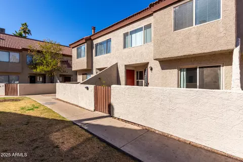 Exterior - 2040 S Longmore -- #5, Mesa, AZ 85202 photo 2 of 5
