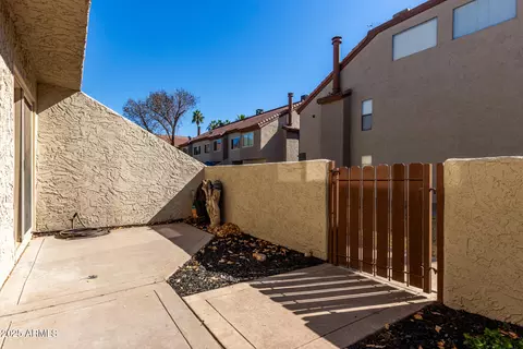 Exterior - 2040 S Longmore -- #5, Mesa, AZ 85202 photo 4 of 5