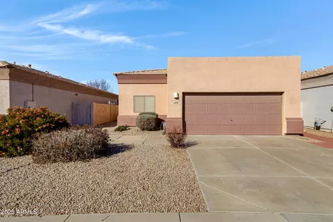 6392 W Pontiac Dr, Glendale, AZ 85308