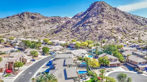 View/Area - 1349 E Rock Wren Rd, Phoenix, AZ 85048 photo 5 of 12