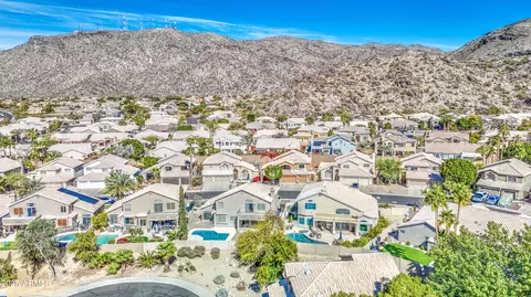 View/Area - 1349 E Rock Wren Rd, Phoenix, AZ 85048 photo 3 of 12