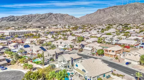 View/Area - 1349 E Rock Wren Rd, Phoenix, AZ 85048 photo 11 of 12