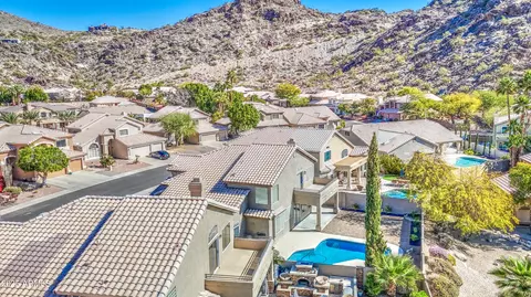 View/Area - 1349 E Rock Wren Rd, Phoenix, AZ 85048 photo 8 of 12