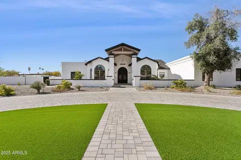 7816 S Lakeshore Dr, Tempe, AZ 85284