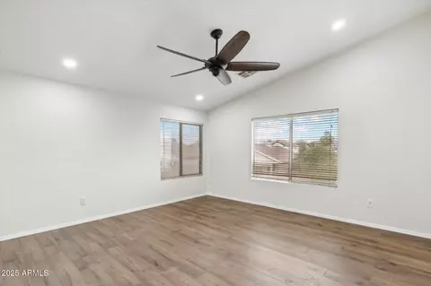 2472 W Hawks Eye Ave, Apache Junction, AZ 85120 photo 17