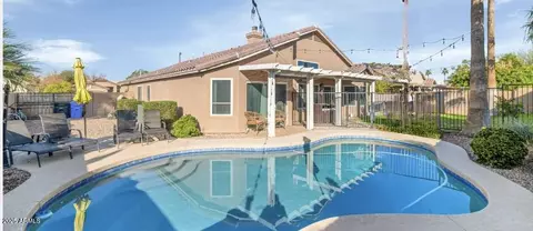 1363 N Mckenna Ln, Gilbert, AZ 85233