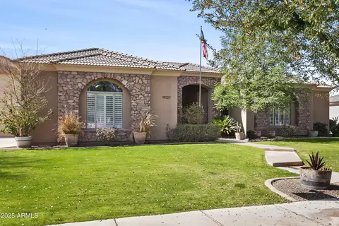 19727 E Julius Rd, Queen Creek, AZ 85142