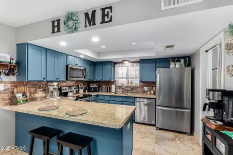 Kitchen - 1353 N Avoca --, Mesa, AZ 85207 photo 3 of 6