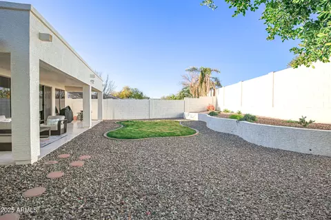 Exterior - 6014 W Bent Tree Dr, Phoenix, AZ 85083 photo 12 of 15
