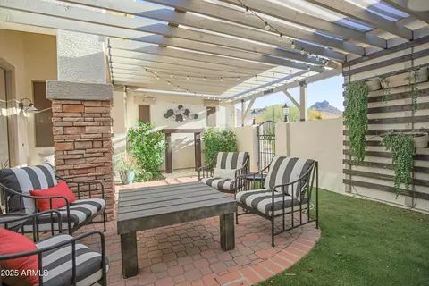 Exterior - 6014 W Bent Tree Dr, Phoenix, AZ 85083 photo 1 of 15