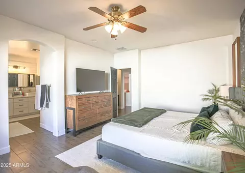 Bedroom - 6014 W Bent Tree Dr, Phoenix, AZ 85083 photo 7 of 8