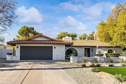 7607 E Charter Oak Rd, Scottsdale, AZ 85260