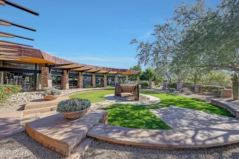 Exterior - 3935 E Rough Rider Rd #1055, Phoenix, AZ 85050 photo 5 of 10