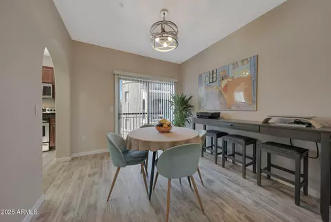 Dining - 3935 E Rough Rider Rd #1055, Phoenix, AZ 85050 photo 2 of 2