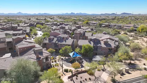 View/Area - 3935 E Rough Rider Rd #1055, Phoenix, AZ 85050 photo 3 of 7