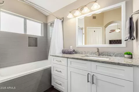 635 W Douglas Ave, Gilbert, AZ 85233 photo 15