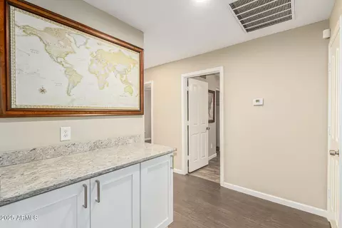635 W Douglas Ave, Gilbert, AZ 85233 photo 10