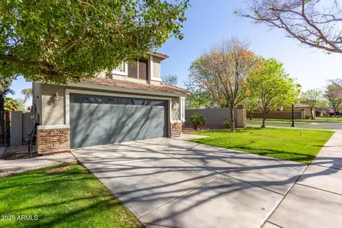 3708 E Bruce Ave, Gilbert, AZ 85234 photo 4